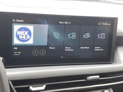 Used 2025 Hyundai Sonata SE image 27