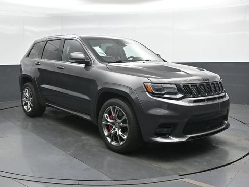 Used 2020 Jeep Grand Cherokee SRT AWD/4WD image 6