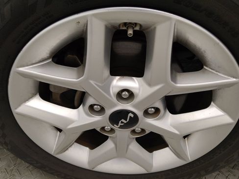 Used 2022 Kia Soul LX w/ Technology Package FWD image 31