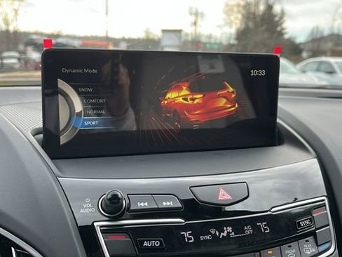 Used 2026 Acura RDX SH-AWD image 17