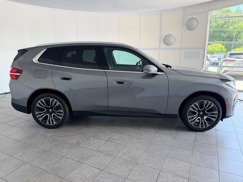 Used 2026 BMW X3 xDrive30i w/ Premium Package AWD/4WD image 8