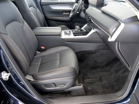 Certified 2024 MAZDA CX-90 Plug-In Hybrid w/ Preferred image 31