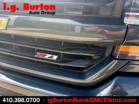 Used 2018 Chevrolet Silverado 1500 LT w/ All Star Edition AWD/4WD image 4