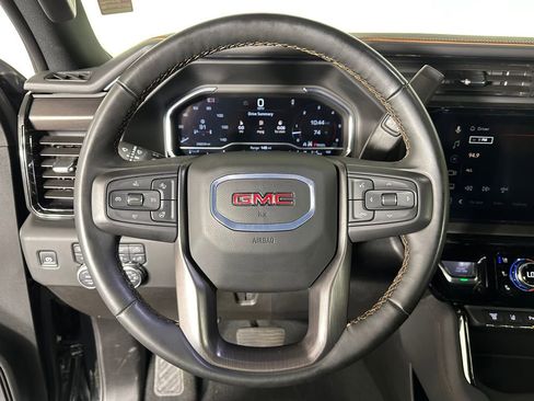 Used 2025 GMC Sierra 3500 AT4 w/ AT4 Premium Plus Package AWD/4WD image 12