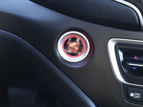 Used 2022 Honda Pilot TrailSport image 24