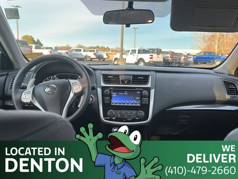 Used 2018 Nissan Altima 2.5 SR w/ SR Special Edition image 14