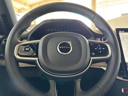 New 2026 Volvo XC90 B6 Plus w/ Protection Package Premier image 24