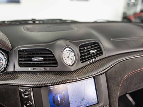 Used 2017 Maserati GranTurismo Sport image 27