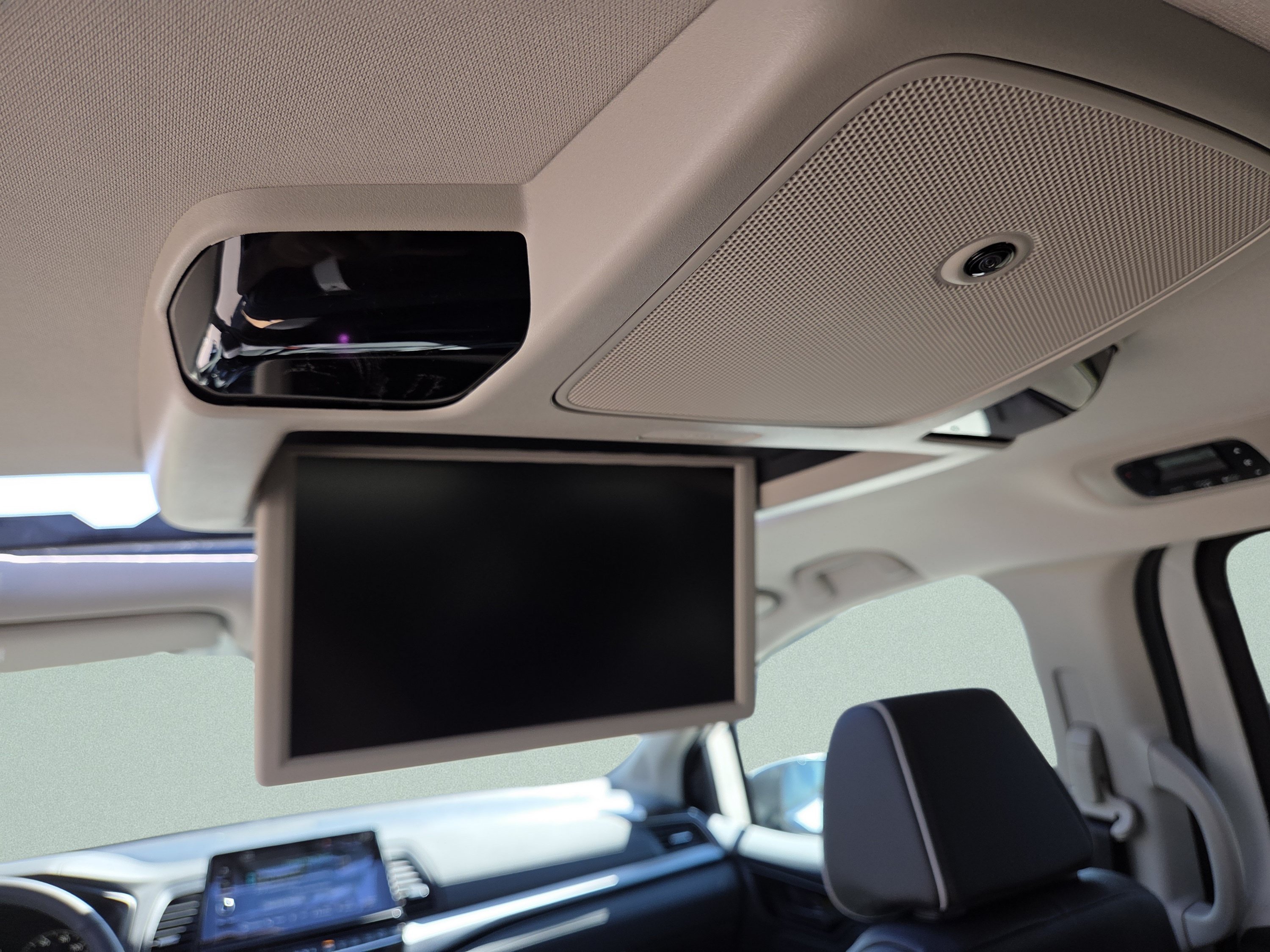New 2027 Honda Odyssey Touring image 31