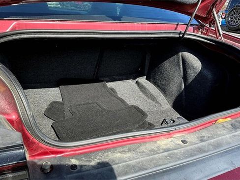 Used 2019 Dodge Challenger SXT w/ Driver Convenience Group image 27