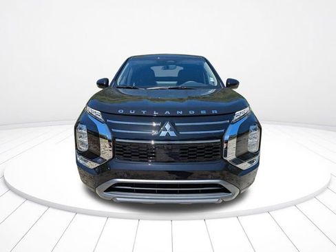 New 2026 Mitsubishi Outlander SE FWD image 9