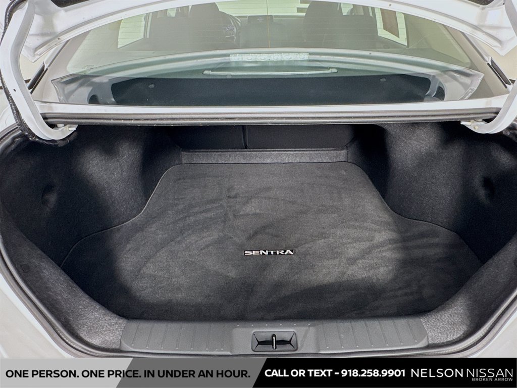 Certified 2025 Nissan Sentra SV FWD image 23