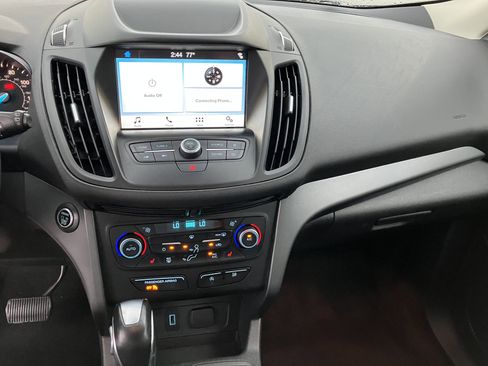 Used 2019 Ford Escape SEL image 12