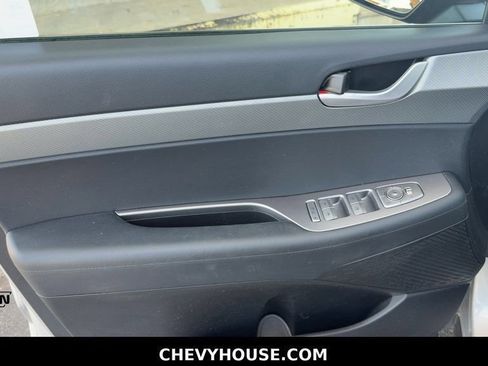 Used 2025 Hyundai Palisade SEL FWD image 10