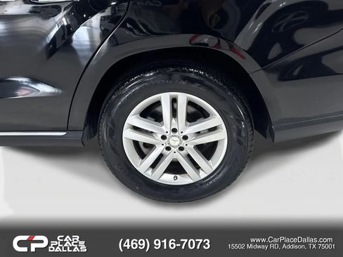 Used 2014 Mercedes-Benz GL 450 4MATIC image 41