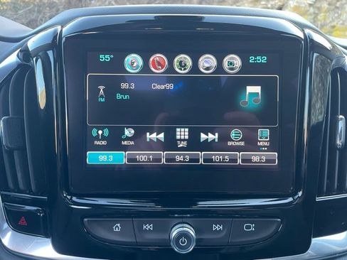 Used 2019 Chevrolet Traverse LT w/ LT Premium Package image 15