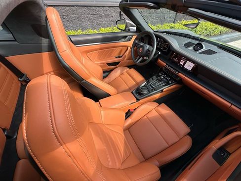 Certified 2026 Porsche 911 Targa 4 GTS image 41