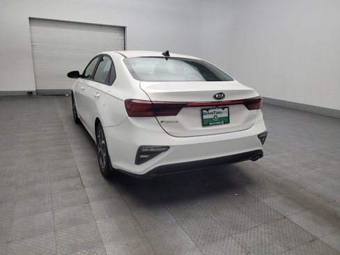 Used 2019 Kia Forte LXS FWD image 5