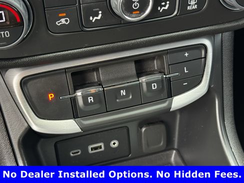 Used 2024 GMC Terrain SLE w/ Driver Convenience Package FWD image 21