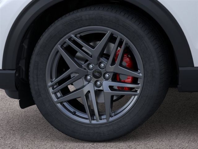 New 2026 Ford Explorer ST-Line w/ ST-Line Street Pack RWD image 19