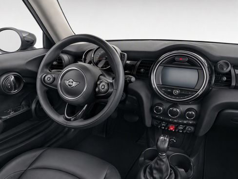 Used 2019 MINI Cooper 2-Door Hardtop w/ Storage Package FWD image 21