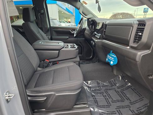 Certified 2024 Chevrolet Silverado 1500 LT image 6