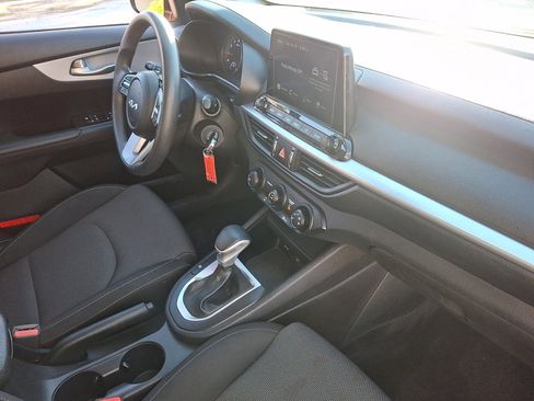 Used 2024 Kia Forte LXS FWD image 14