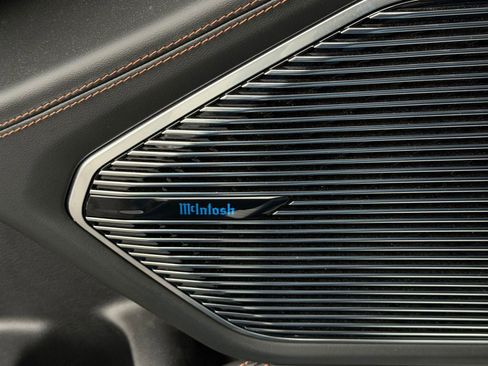 Used 2023 Jeep Grand Cherokee L Summit image 23