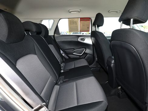 Used 2023 Kia Soul LX w/ Option Group 015 image 22