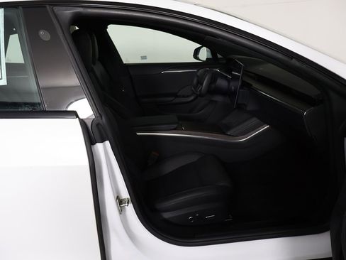 Used 2023 Tesla Model S AWD/4WD image 29