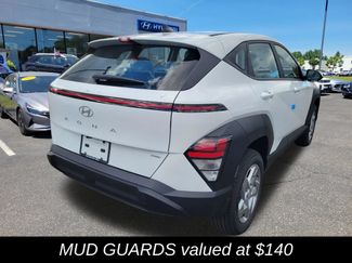 New 2026 Hyundai Kona SE AWD/4WD video 3