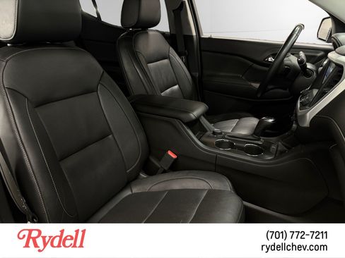 Used 2018 GMC Acadia SLT AWD/4WD image 17