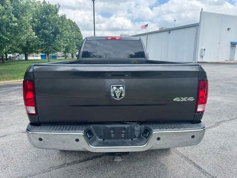 Used 2016 RAM 2500 Tradesman w/ Chrome Appearance Group AWD/4WD image 4