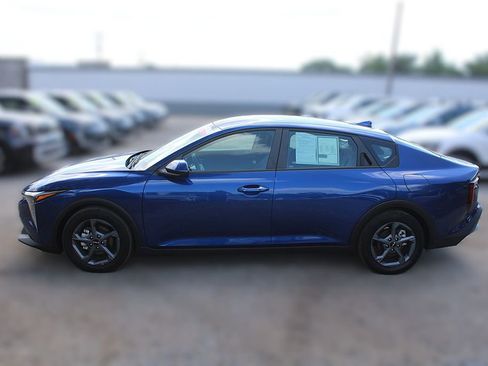 Certified 2025 Kia K4 FWD image 13