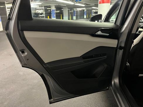 Used 2025 Volkswagen Taos S image 19