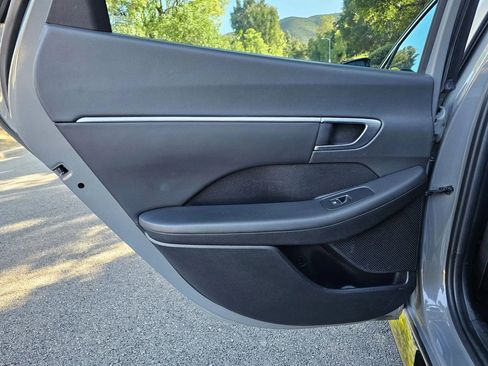 Used 2023 Hyundai Sonata SEL image 21