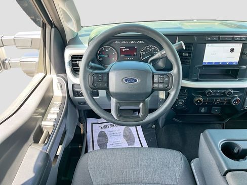 Used 2024 Ford F250 XL w/ STX Appearance Package AWD/4WD image 20