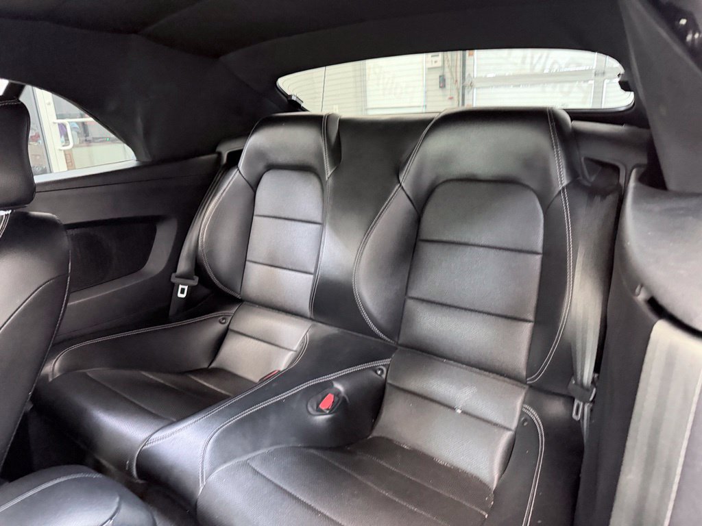 Used 2022 Ford Mustang Premium RWD image 19