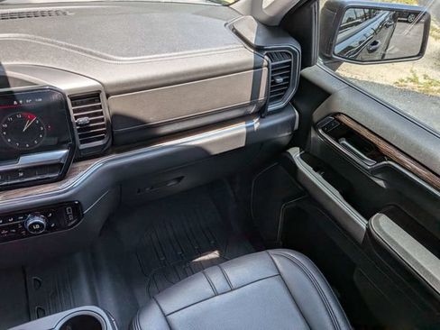 Used 2023 GMC Sierra 1500 Elevation AWD/4WD image 18