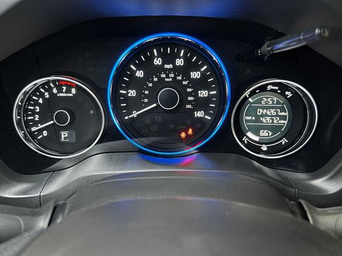 Used 2017 Honda HR-V EX image 28