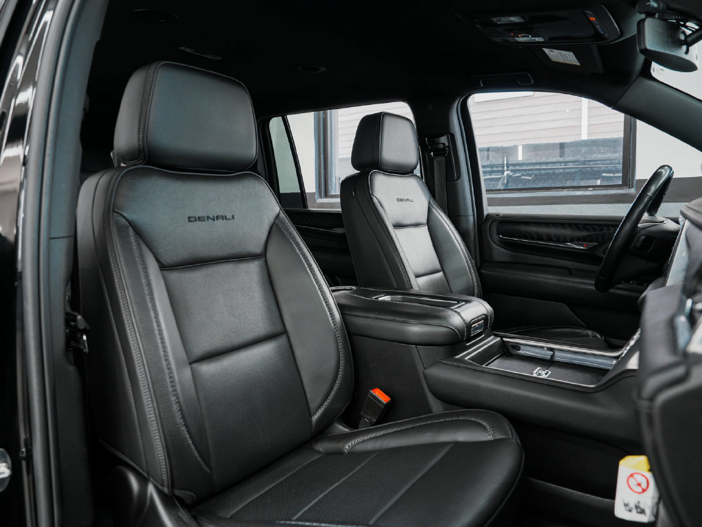 Used 2022 GMC Yukon XL Denali AWD/4WD image 39