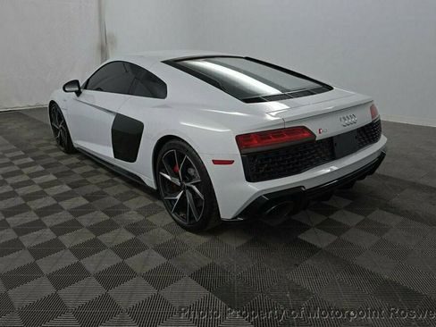 Used 2023 Audi R8 V10 performance RWD image 4