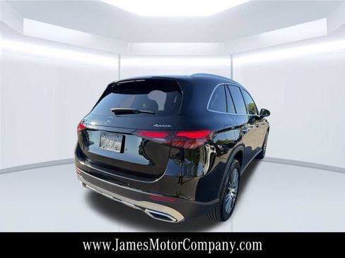 Certified 2026 Mercedes-Benz GLC 300 4MATIC image 9
