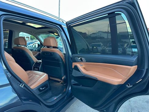 Used 2020 BMW X7 xDrive40i w/ Premium Package AWD/4WD image 33