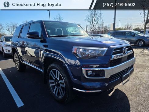 Used 2023 Toyota 4Runner Limited image 3