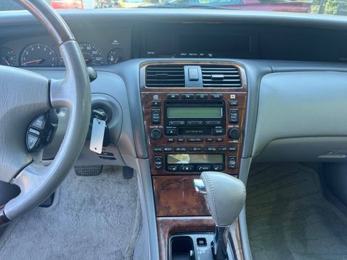 Used 2003 Toyota Avalon XL FWD image 9