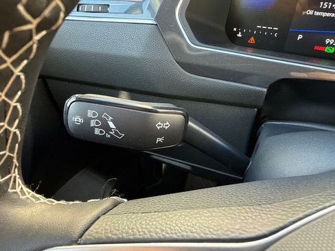 Used 2024 Volkswagen Tiguan S image 42