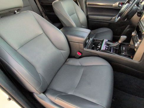 Used 2021 Lexus GX 460 Premium image 24