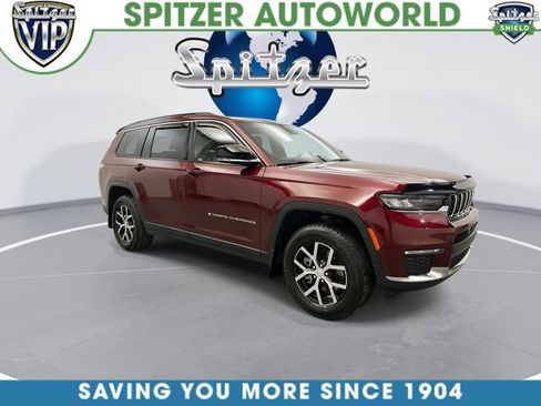 Used 2024 Jeep Grand Cherokee L Limited AWD/4WD image 2