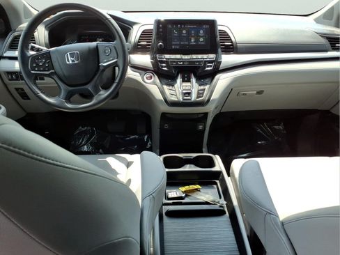 Certified 2024 Honda Odyssey EX-L image 13